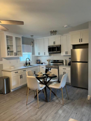 Fully Furnished Cozy Studio